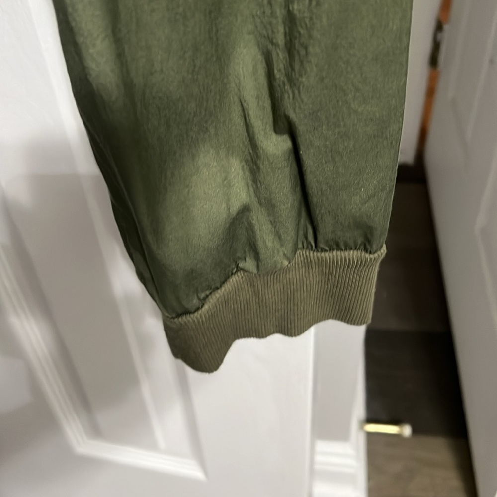 Market and spruce pants - Picture 3 of 3
